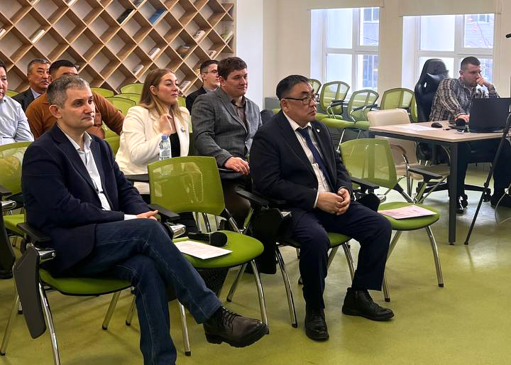 На базе Университета биотехнологий прошла стратегическая сессия по цифровой трансформации в коневодстве