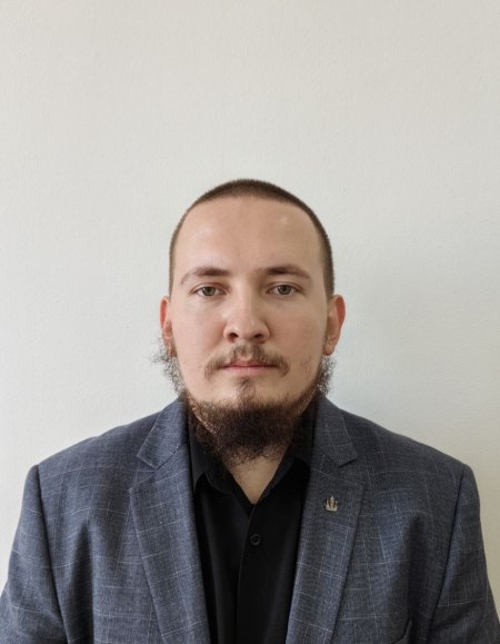 Зубакин Артем Алексеевич