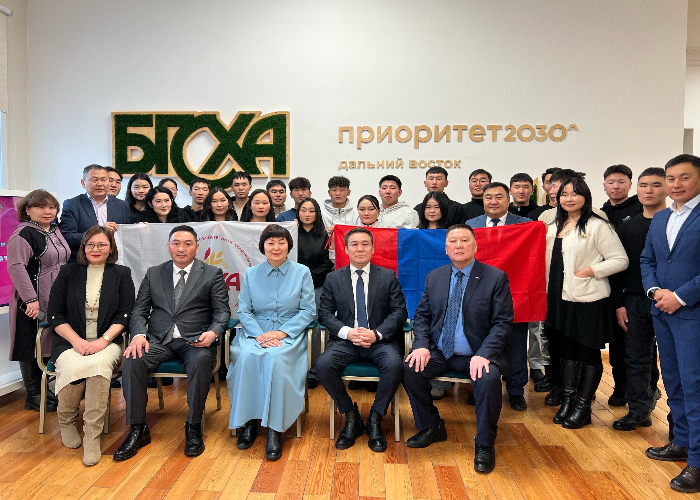 В Бурятской ГСХА состоялась встреча с президентом Ассоциации Центрального союза бурят Монголии