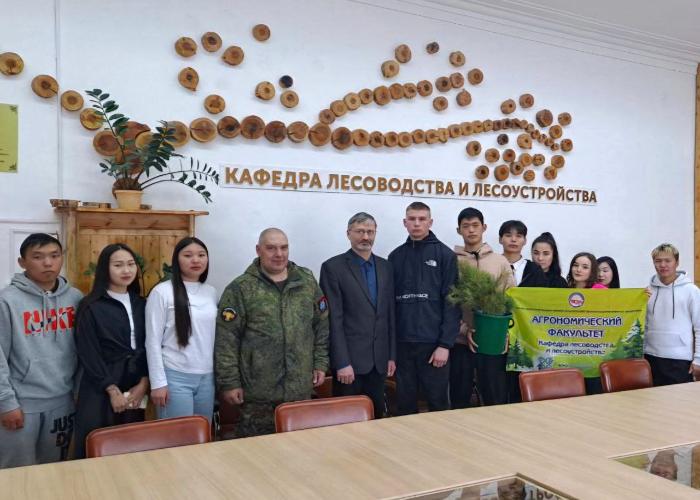 БГСХА передала сеянцы хвойных деревьев для создания Аллеи Республики Бурятия в ДНР